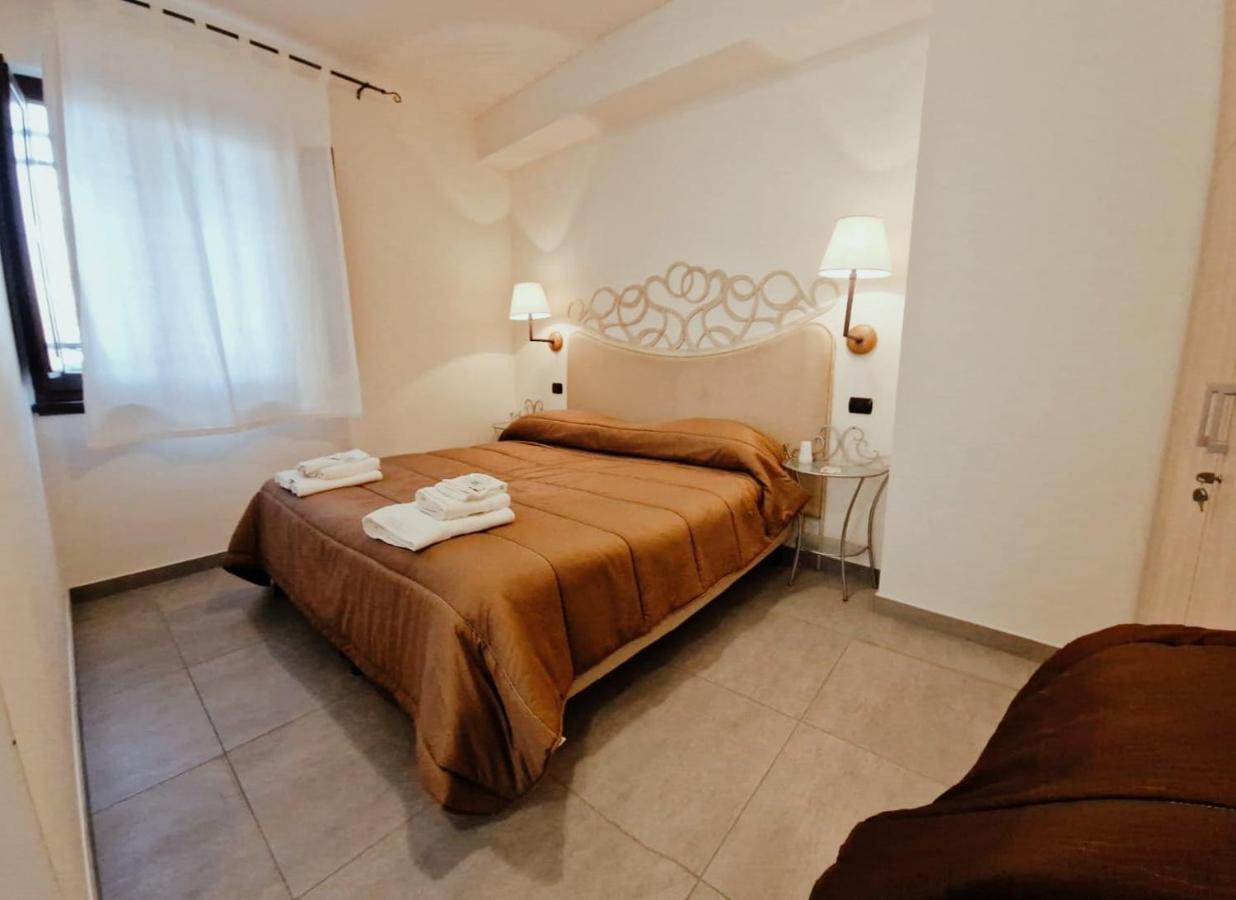 Casa Di Fiore Bad And Breakfast Bed & Breakfast San Giovanni in Fiore Exterior photo