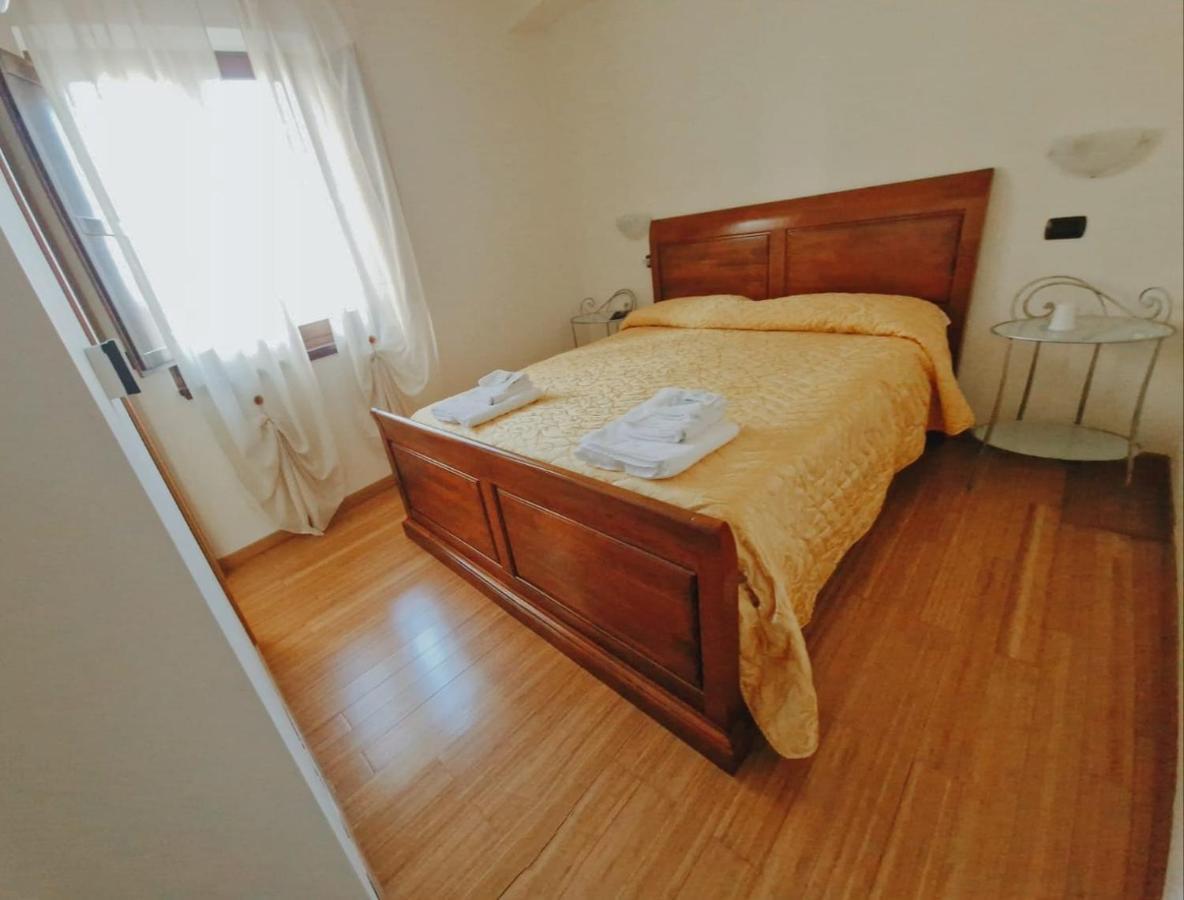 Casa Di Fiore Bad And Breakfast Bed & Breakfast San Giovanni in Fiore Exterior photo